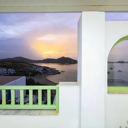 Isabella * Naousa (Paros)