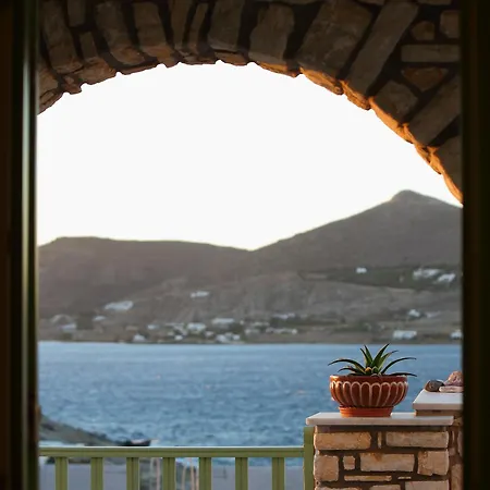 Isabella Apartment Naousa (Paros)