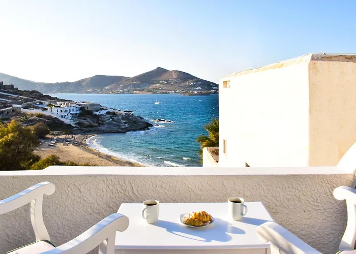 Isabella * Naousa (Paros)