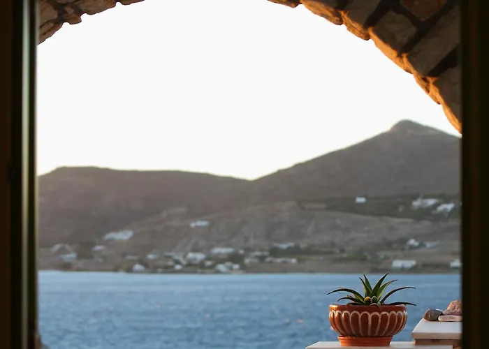 Isabella Apartment Naousa (Paros)