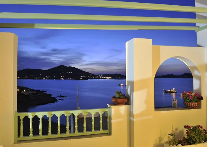 Isabella Apartment Naousa (Paros)